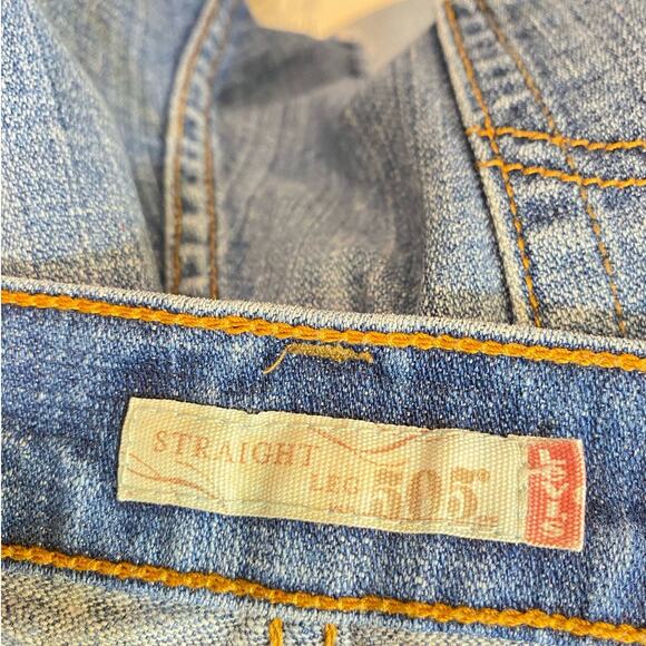 VTG Levis Distressed Cut Out 505 Blue Wash Denim Shorts Summer Festival Cheeky 6 - Picture 2 of 8